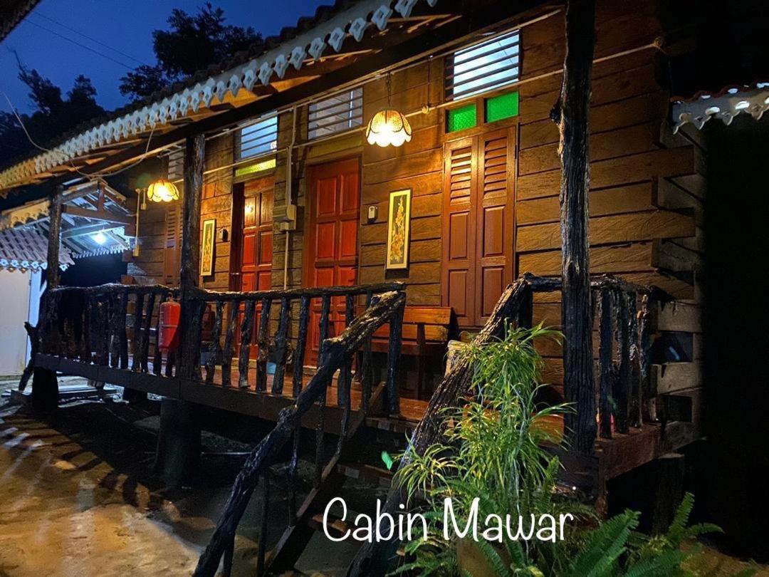 Rustic Chalet - Dahlia N Mawar At Sedim Vista Kulim Exteriör bild